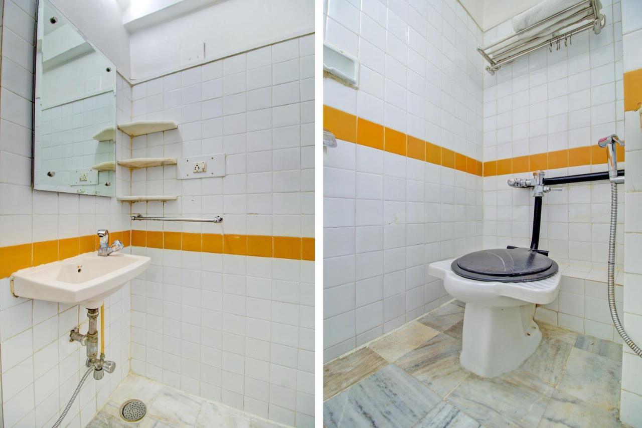 Capital O 76484 Hotel Balwas International Мумбай Екстериор снимка